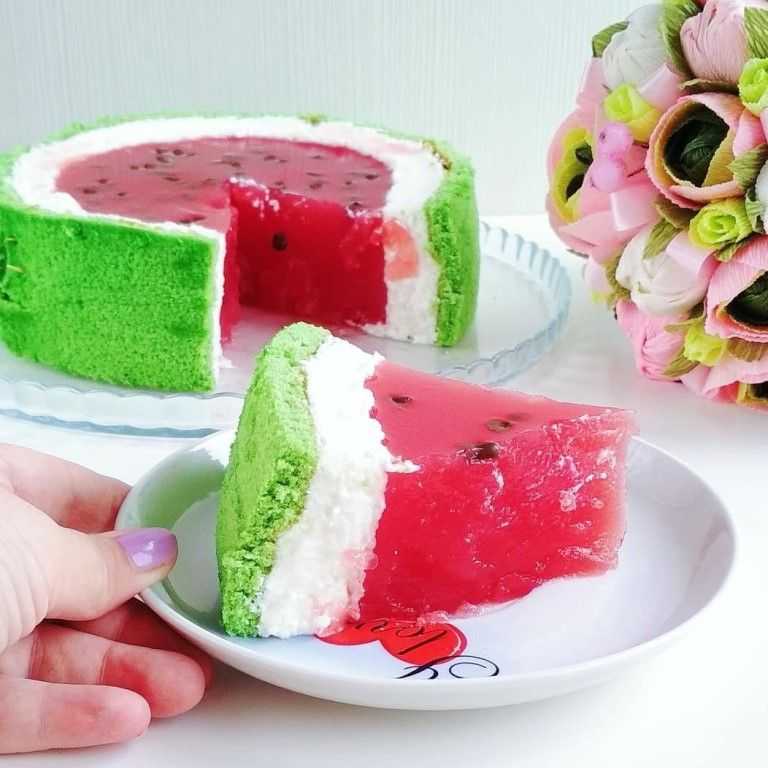 Торт из арбуза: 3 впечатляющих варианта необычного десерта