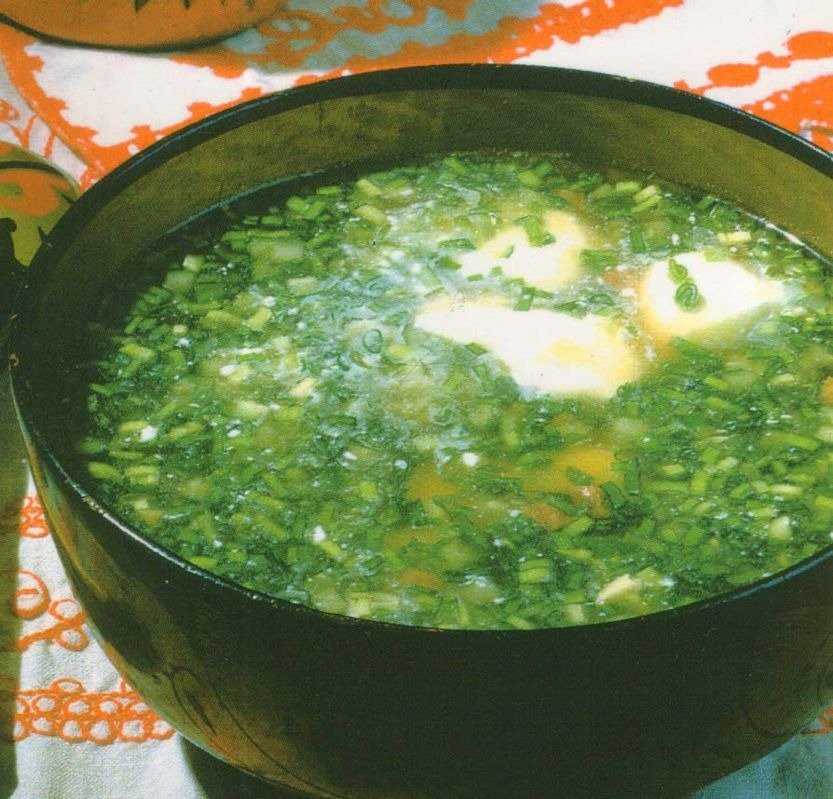 Суп с крапивой и яйцом