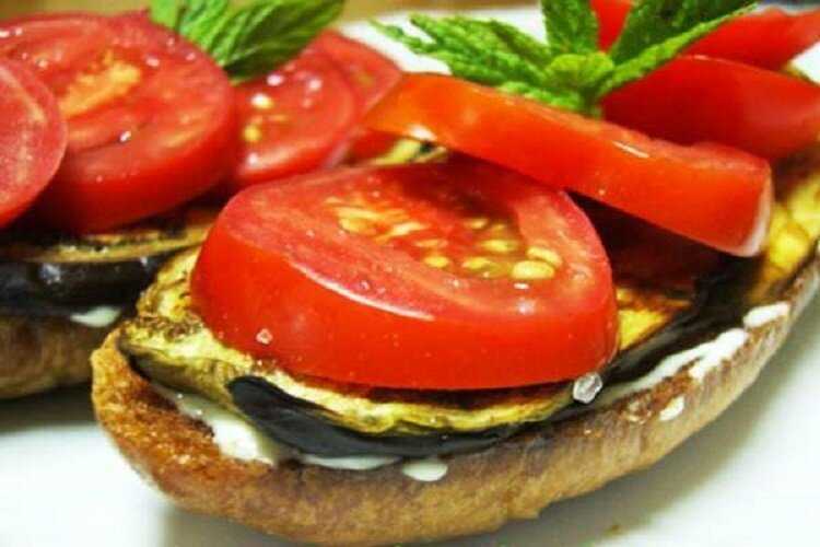 Как приготовить бутерброды с баклажанами и помидорами: учет калорий, похожие рецепты, советы и отзывы хозяек, изменение порционности, поиск блюд по калорийности, пошаговые фото