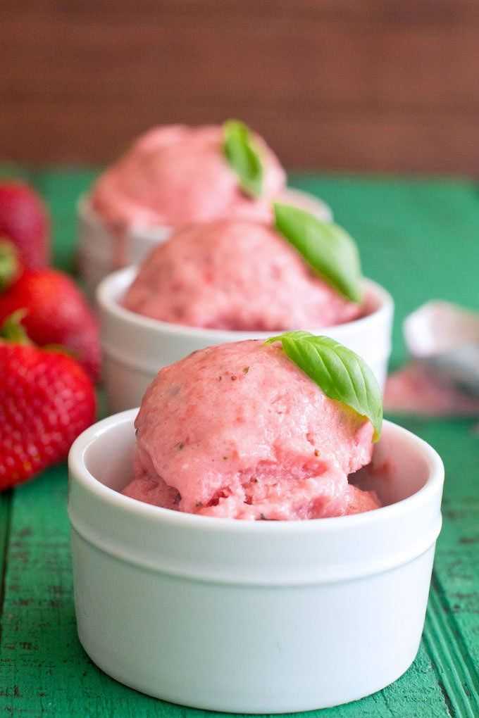Домашнее йогуртовое мороженое из йогурта