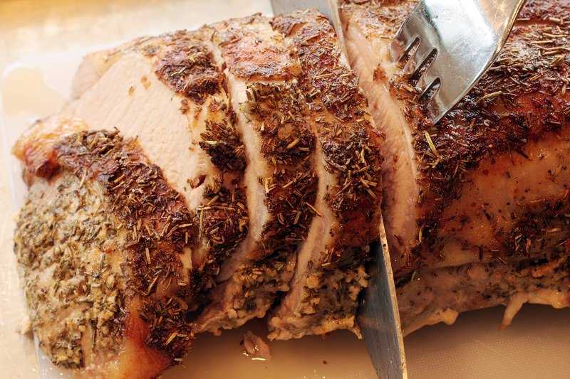 Свиная корейка в духовке — вкусные рецепты сочного и мягкого мяса