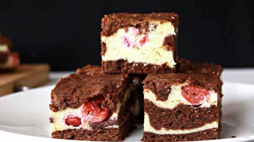 Брауни с творогом и вишней - рецепты шоколадного пирога в духовке и в мультиварке