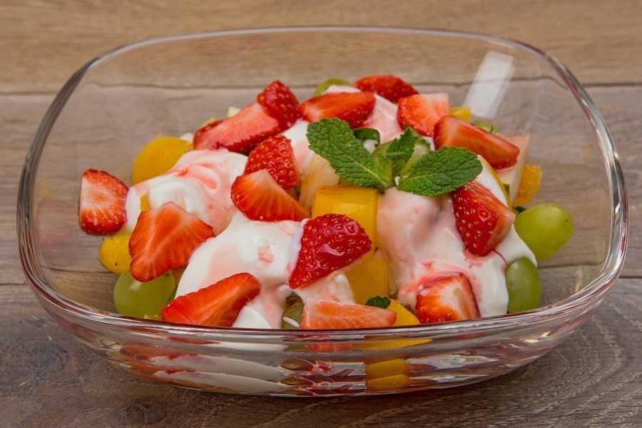 Десерт из мороженого и фруктов - 6 пошаговых фото в рецепте