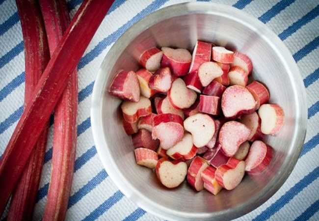 Варенье из ревеня — 14 вкусных рецептов приготовления на зиму