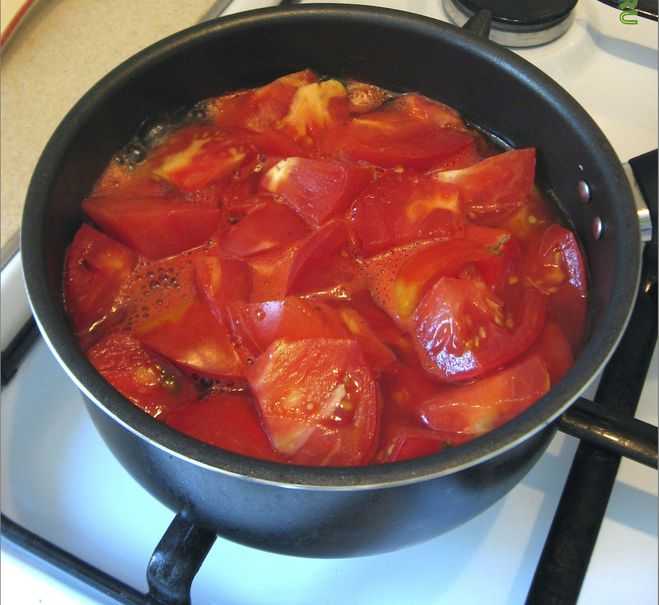 Как приготовить томатный сок в банках: поиск по ингредиентам, советы, отзывы, пошаговые фото, подсчет калорий, удобная печать, изменение порций, похожие рецепты