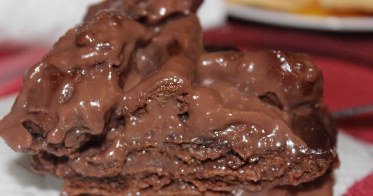 Шоколадный крем для торта: самые быстрые и простые рецепты