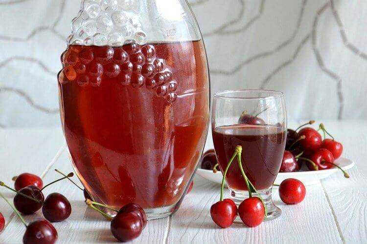Вино из вишни: польза и вред напитка + 14 рецептов (классический, с косточками, из вишневого сока, замороженных ягод)