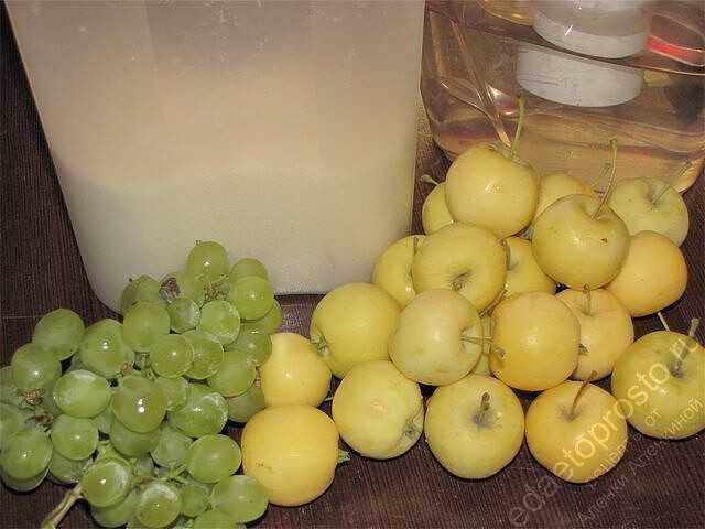 Компот из винограда с яблоками на зиму - пошаговый рецепт приготовления с фото