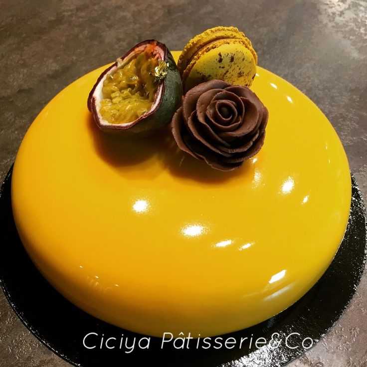 Зеркальная шоколадная глазурь для торта – рецепты с желатином, без сливок