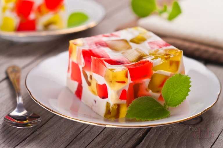 Десерт из сметаны с желатином и фруктами: разные и вкусные лакомства