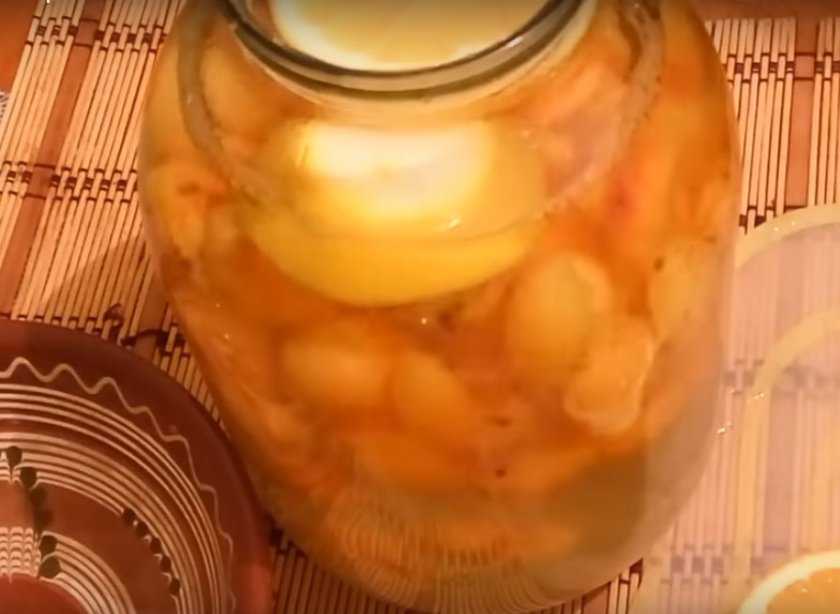 Компот из абрикосов и яблок на зиму в 3 литровых банках, рецепт с фото