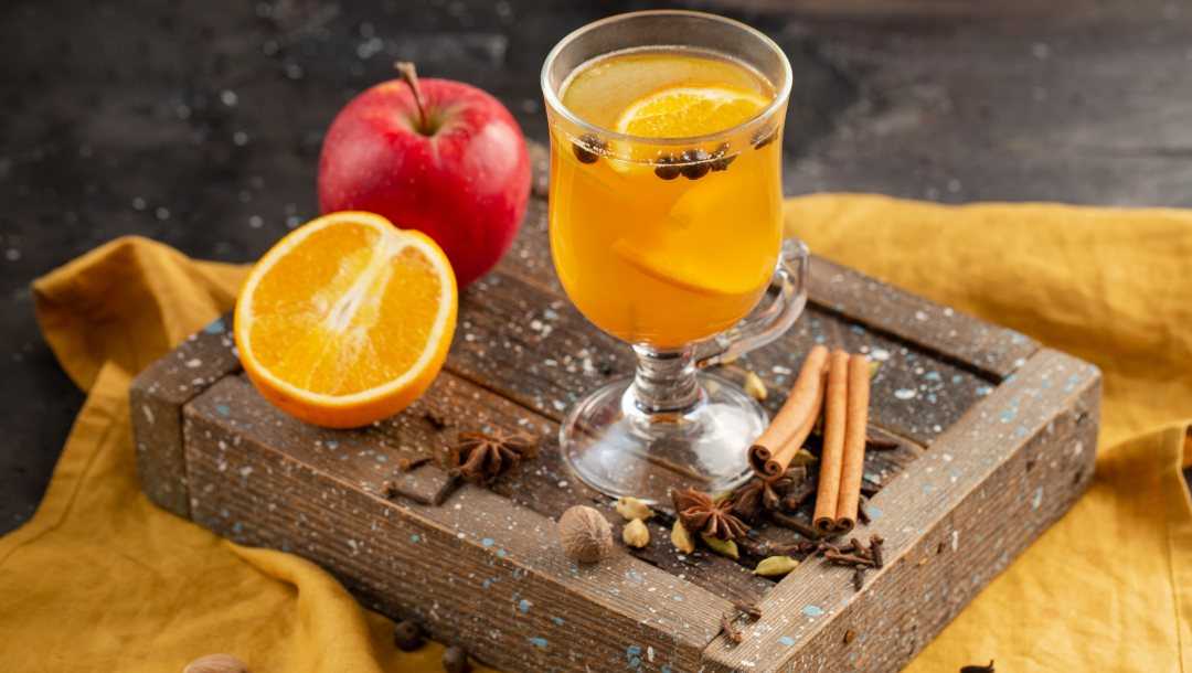 Рецепт глинтвейна с апельсином и корицей в домашних условиях