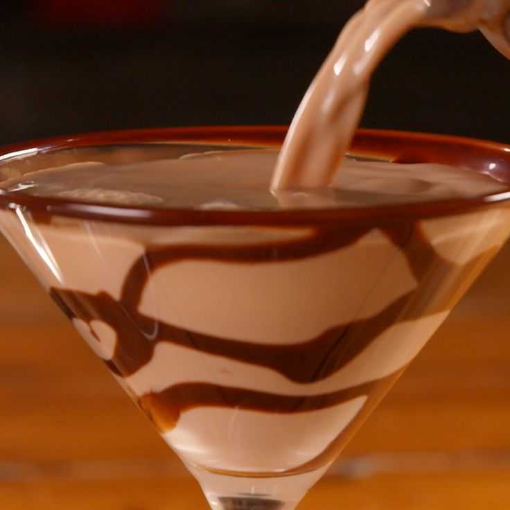 Как приготовить шоколадный ликер в домашних условиях