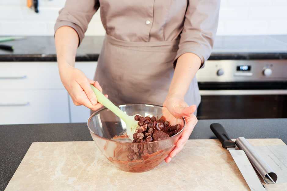 Как растопить шоколад – популярно о кулинарном декоре | моя кухня