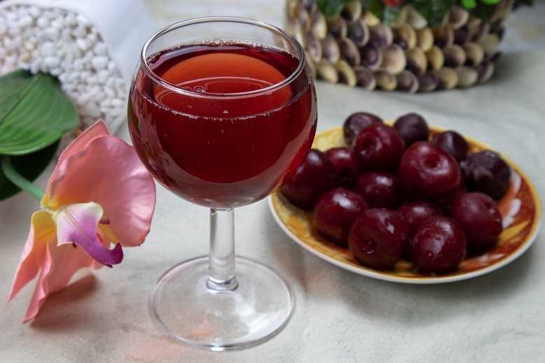 Вино из красной алычи в домашних условиях - пошаговый рецепт