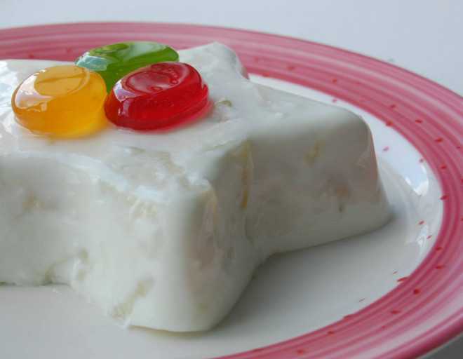 Бланманже - рецепт классический из молока, из творога, сметаны, с фруктами и ягодами
