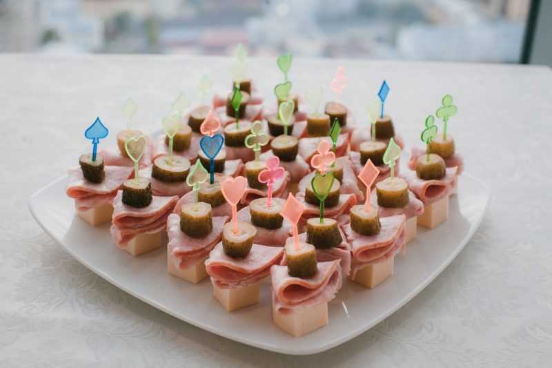 Канапе на день рождения - удиви гостей: рецепт с фото и видео