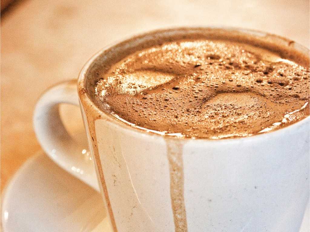 Как сделать горячий шоколад в домашних условиях - рецепты приготовления густого шоколадно-молочного напитка