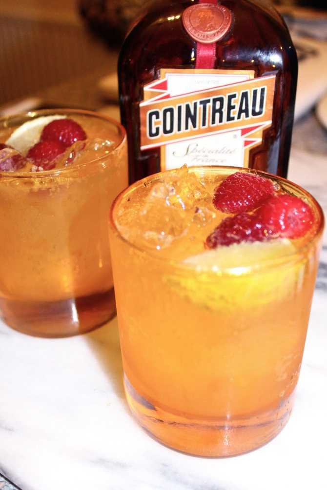 С чем лучше всего пить ликер куантро (cointreau), особенности употребления элитного алкоголя