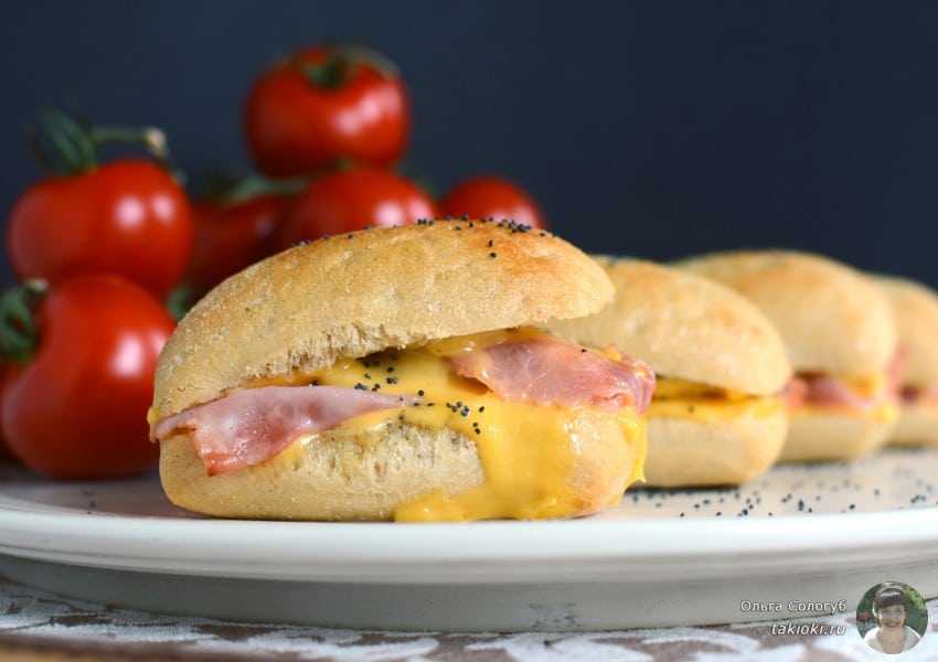 Горячие бутерброды с сыром в микроволновке рецепт с фото - 1000.menu