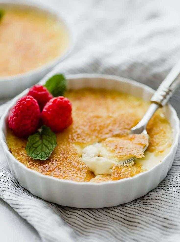 Французский десерт крем брюле с корицей как у мамы — очень вкусно по-домашнему