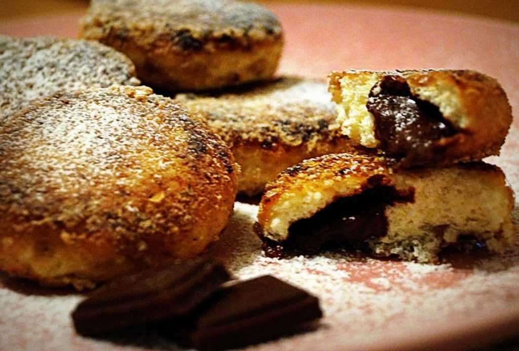 Сырники с шоколадом - рецепт с пошаговыми фото | ne-dieta