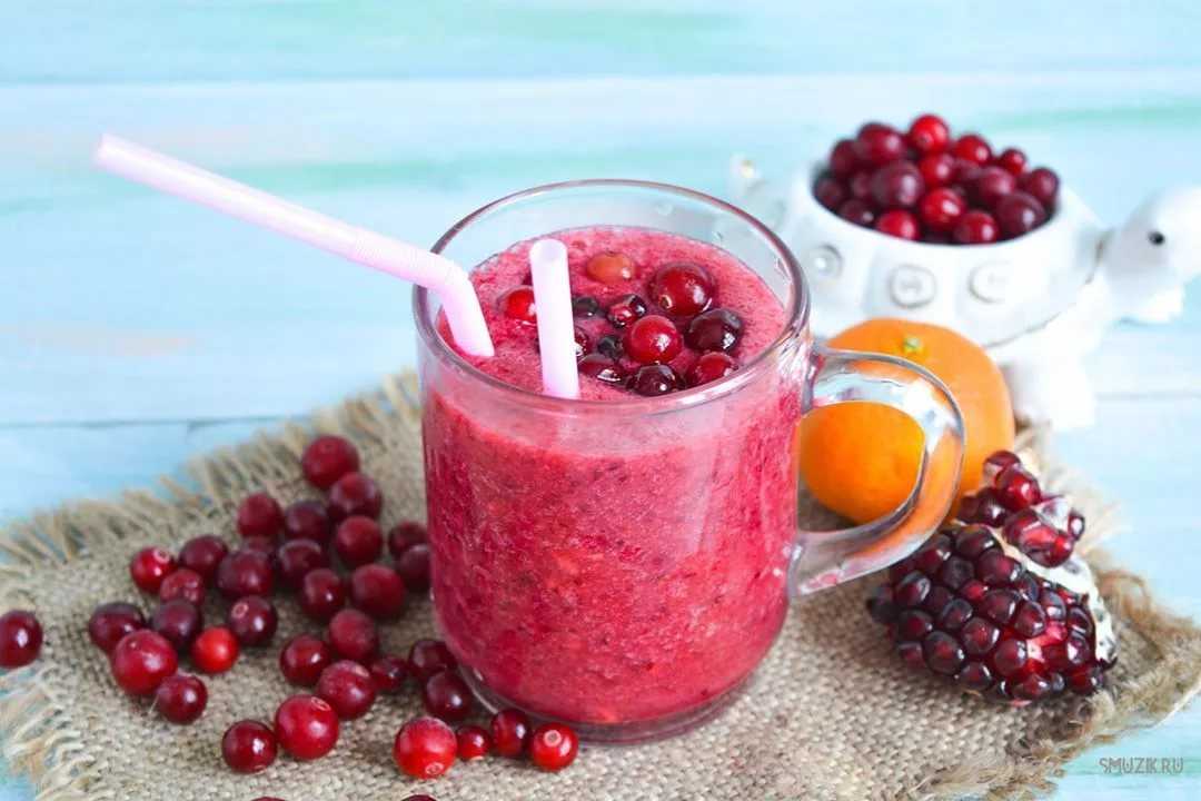 Кефирный коктейль с ягодами - 7 пошаговых фото в рецепте