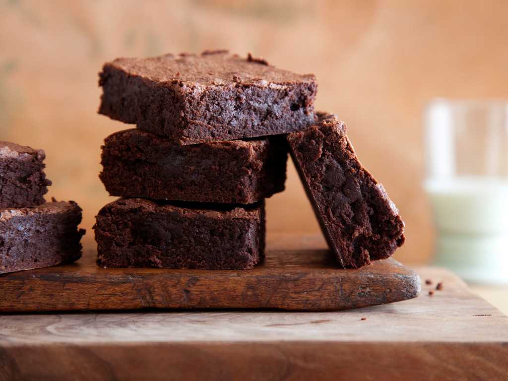 Брауни - 10 рецептов классического шоколадного брауни в домашних условиях с пошаговыми фото
