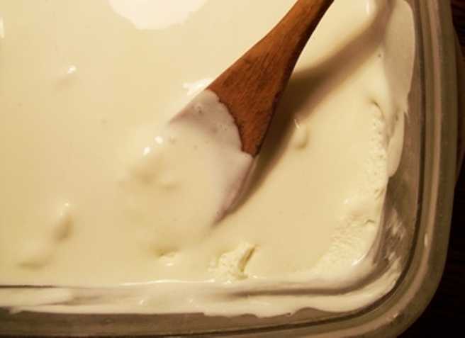 Суфле из кефира и сметаны – самый вкусный молочный десерт