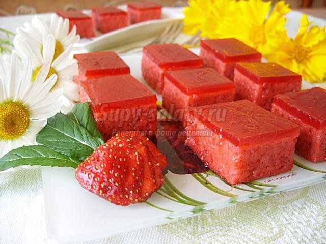 «клубничные облака» - нежнейший десерт и свежих ягод