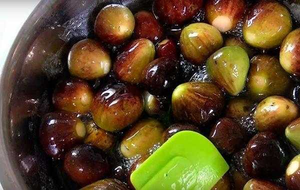 Компот из свежего инжира на зиму: польза, рецепты с яблоками, виноградом