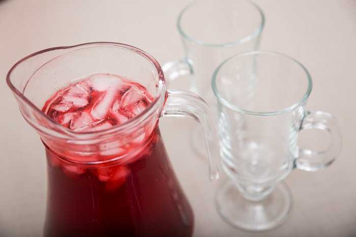 8 летних напитков для иммунитета, которые легко приготовить дома