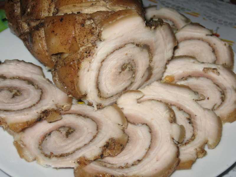 Рулет из свинины в фольге в духовке - 14 пошаговых фото в рецепте