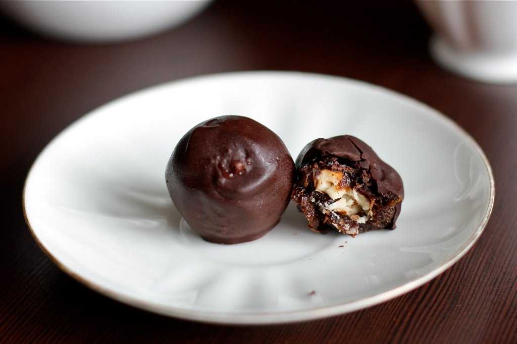 Чернослив в шоколаде, рецепт в домашних условиях