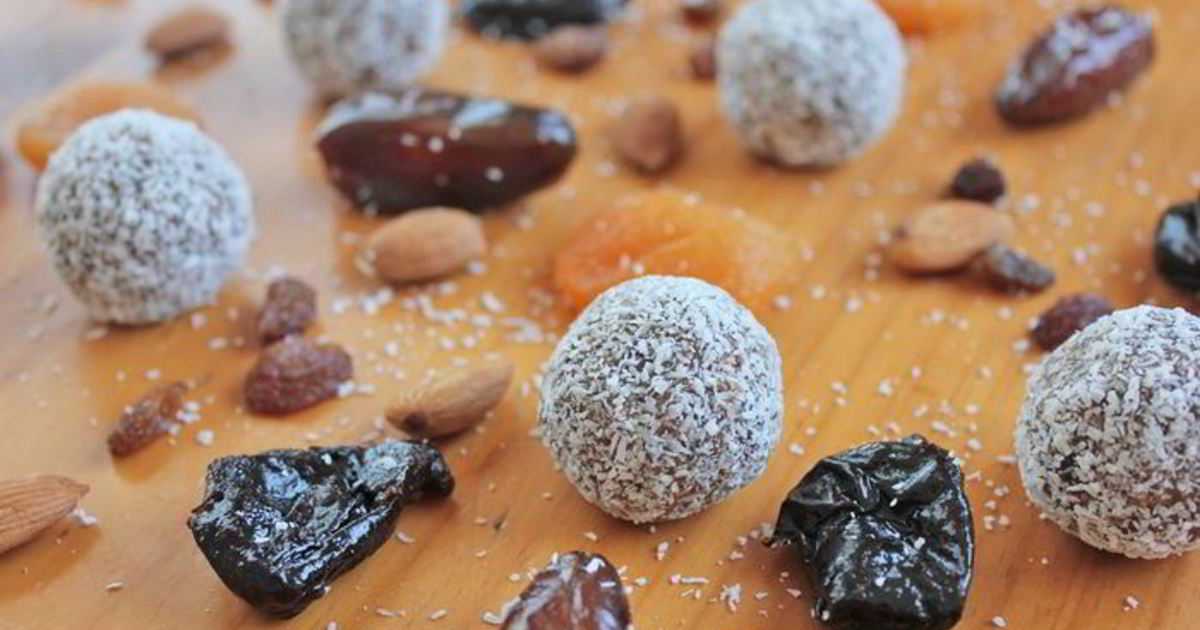 Домашние конфеты из сухофруктов и орехов - 9 пошаговых фото в рецепте