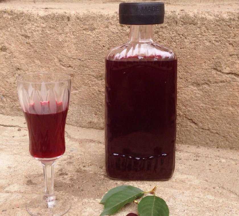 Вино из вишни в домашних условиях, простой рецепт домашнего вина из вишни