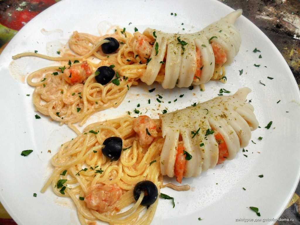 Кальмары в сливочном соусе — 6 пошаговых рецептов приготовления
